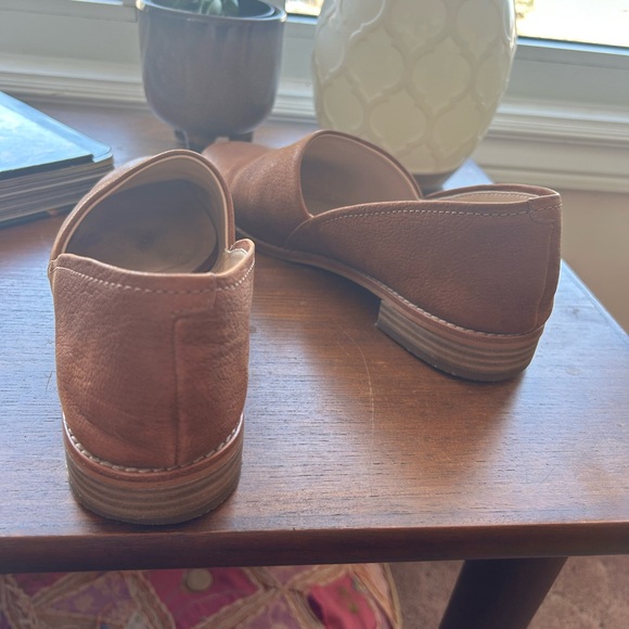 Clarks Pure Easy Leather Flats. (003) - Picture 7 of 7